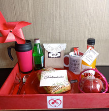 Cargar imagen en el visor de la galería, Desayunito Premium Viena rojo