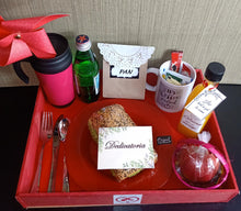 Cargar imagen en el visor de la galería, Desayunito Premium Viena rojo