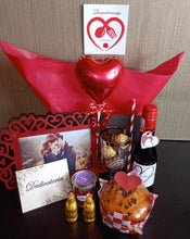 Cargar imagen en el visor de la galería, regalo Sorpresa de aniversario venecia a domicilio