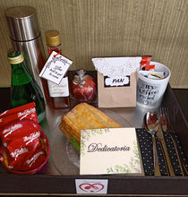 Cargar imagen en el visor de la galería, Desayuno corazón VIP New York a domicilio