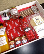 Cargar imagen en el visor de la galería, Regalo sorpresa Roma a domicilio