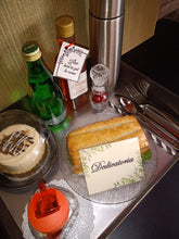 Cargar imagen en el visor de la galería, Desayunito corazon VIP Dubái