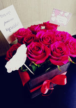 Cargar imagen en el visor de la galería, Regalo sorpresa de rosas Sydney a domicilio