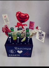 Cargar imagen en el visor de la galería, Regalo sorpresa de cerveza Heineken Desayunito corazon