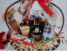 Cargar imagen en el visor de la galería, Arcon Matusalem y Azteca de Oro